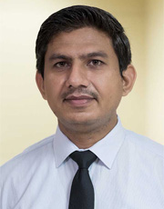 Headshot of Irfan Yasin