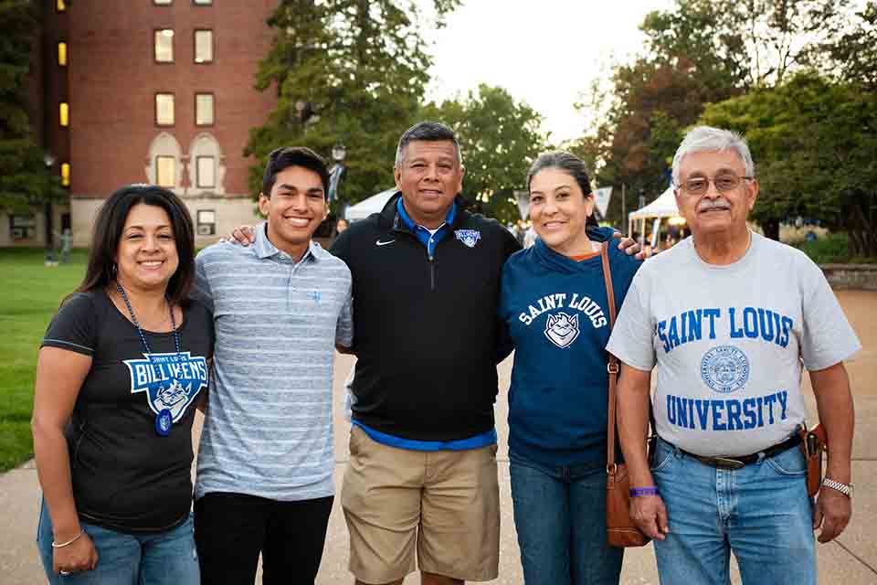 Student and their family wearing SLU branded shirts