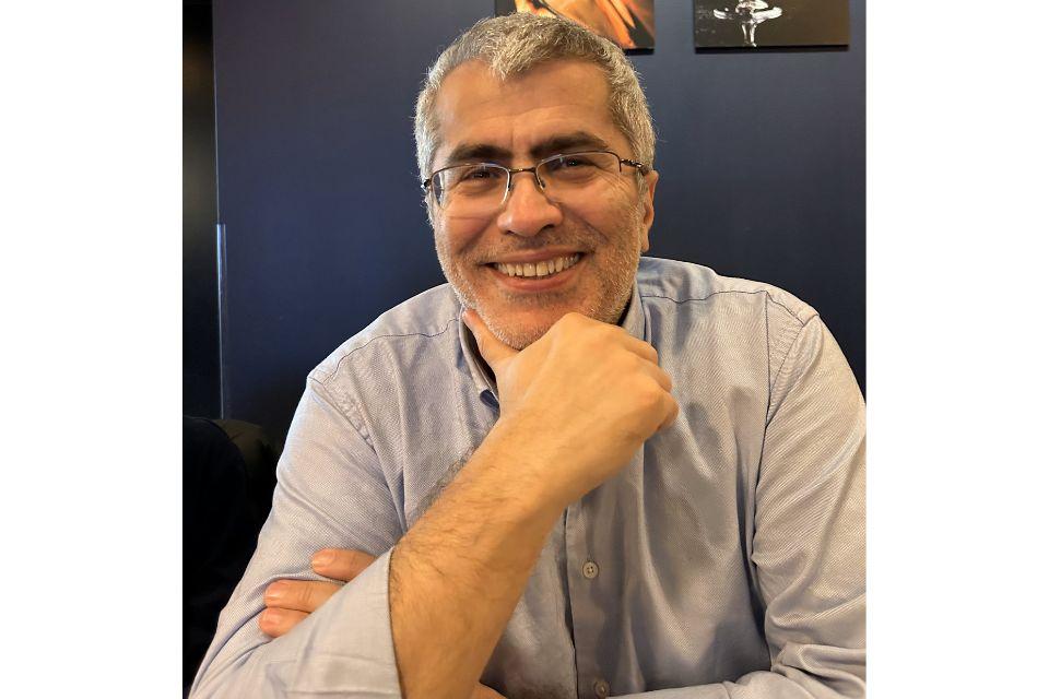 Headshot of sahin k ozdemir, ph.d.